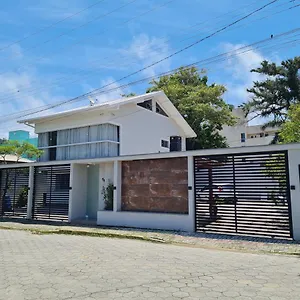  Сasa de vacaciones Residencial Rumo Ao Mar - Bombinhas-sc Brasil